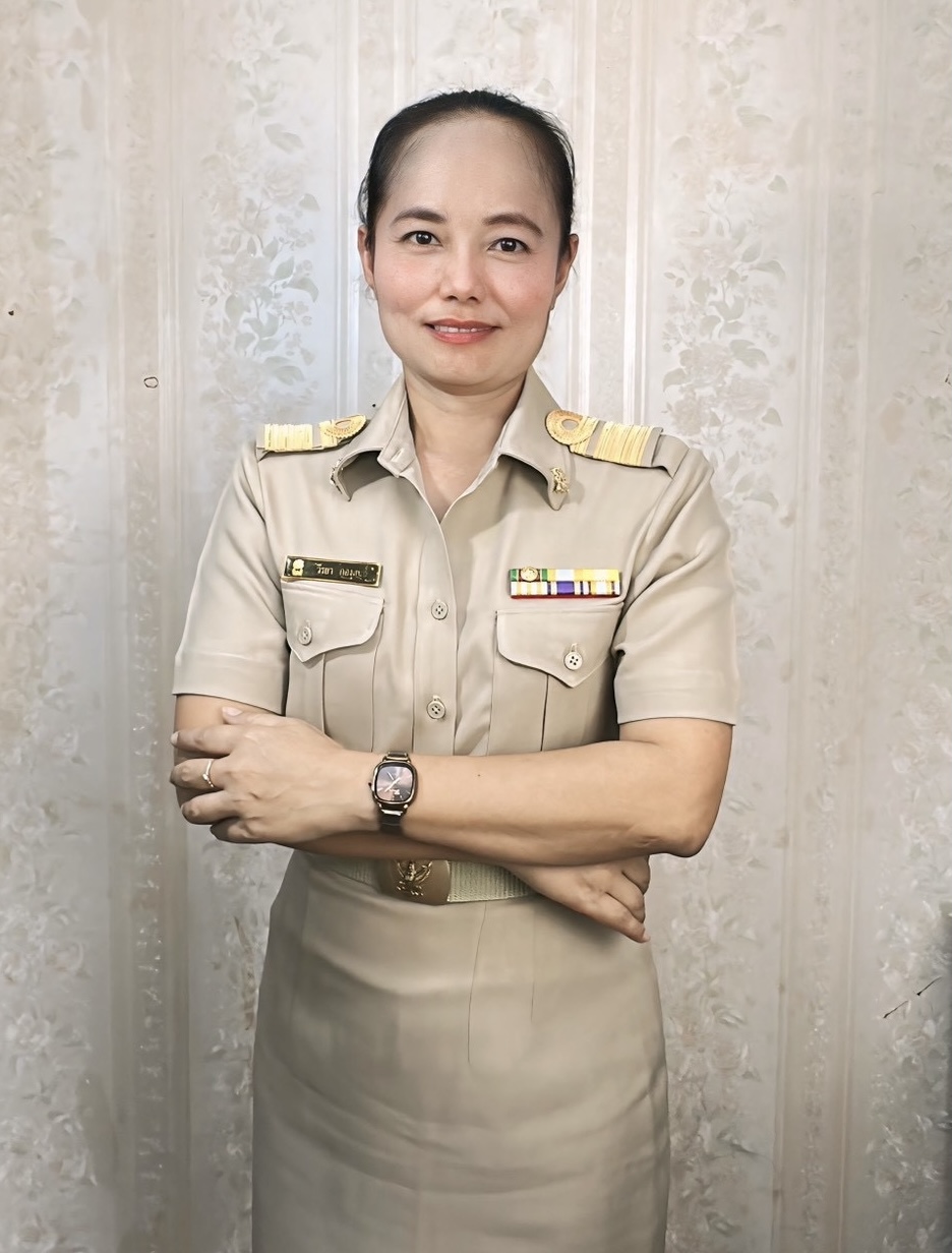 นางสาววีรยา  กองสนธิ์